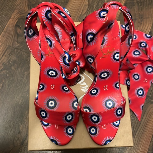 Christian louboutin sandals - Picture 1 of 7